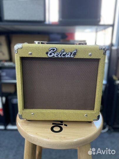 Гитарный комбоусилитель