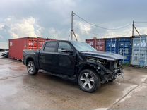 Dodge Ram 5.7 AT, 2021, битый, 5 000 км, с пробегом, цена 3 500 000 руб.