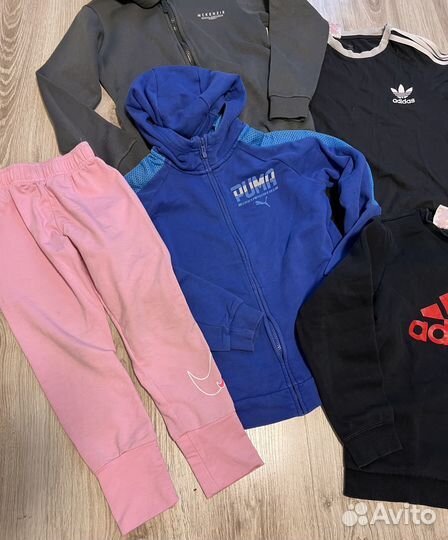 Пакет фирменных вещей