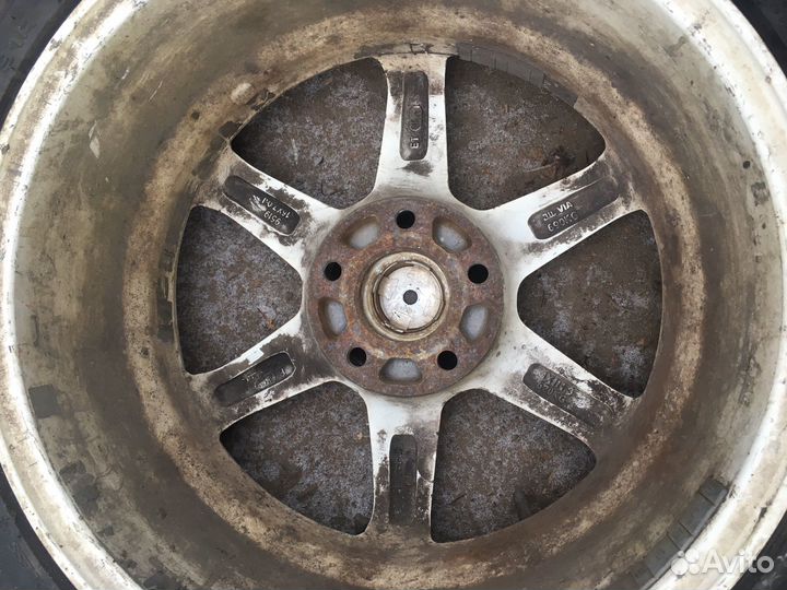 Kumho I'Zen Stud Snow KW11 205/55 R16