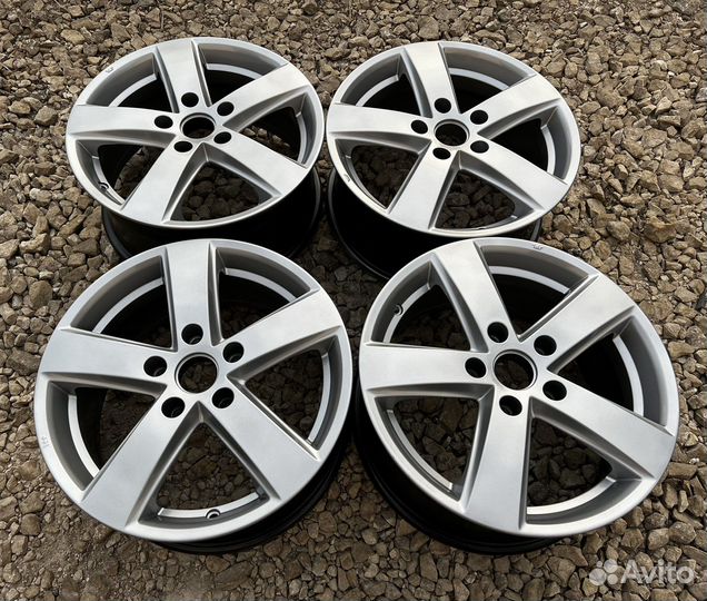 Honda R16 5;114.3 ET 50 цо 64.1 (105)