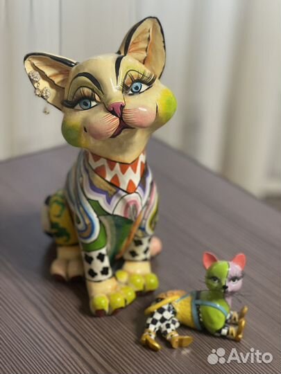 Статуэтки кошек