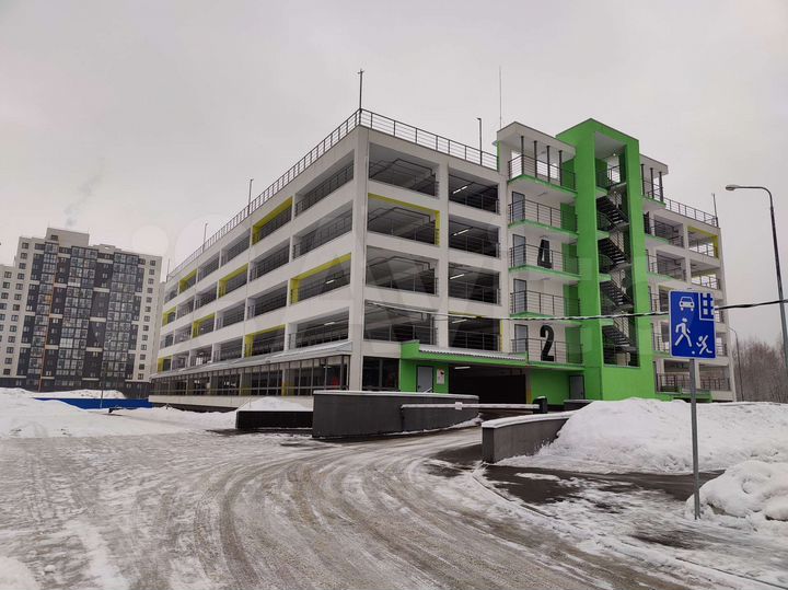 Машиноместо, 14 м²