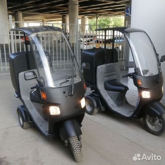 Скутер Honda Gyro Canopy