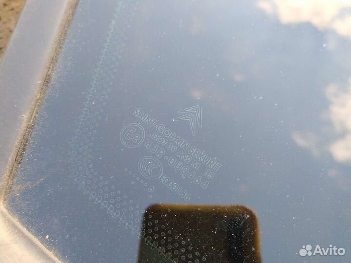 Задняя форточка citroen c5