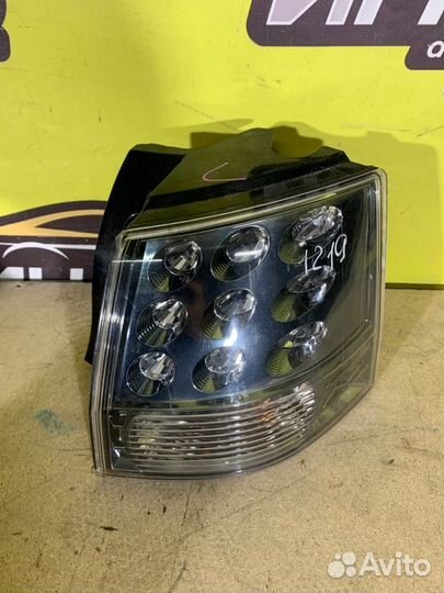 Фонарь заднего хода правый Mitsubishi Outlander XL