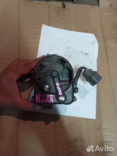 Трамблер Honda Prelude BB6 H22A