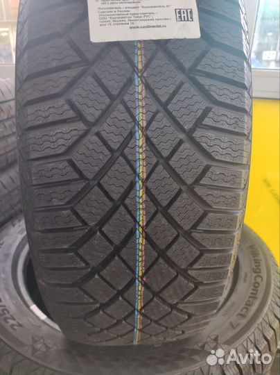 Continental ContiVikingContact 7 265/45 R21 108T