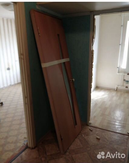 Продаю дверь 70х200