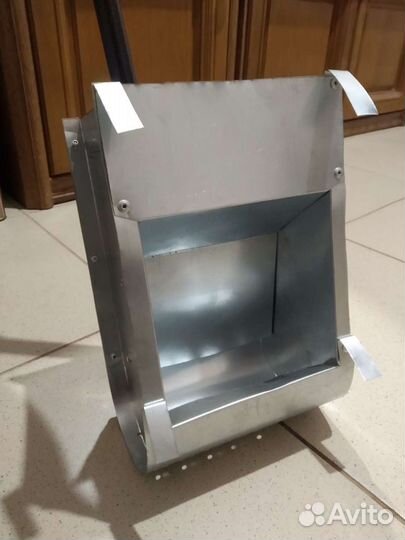 Бункерные кормушки для кроликов