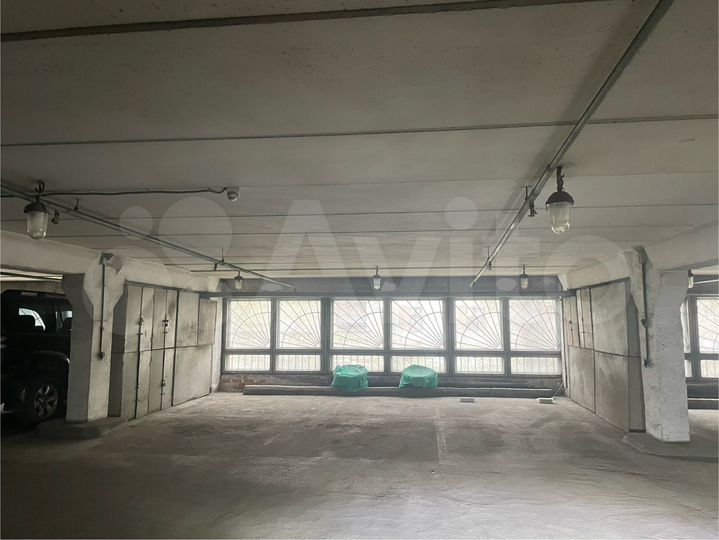 Машиноместо, 14 м²