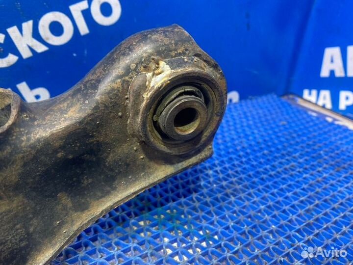 Задний рычаг подвески Chery Fora седан 2008