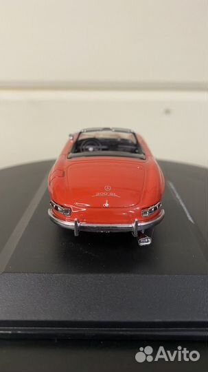 Коллекционная модель Mercedes 1:43