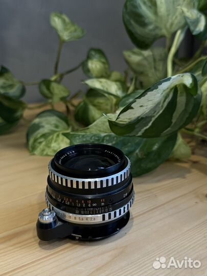 Объектив Carl Zeiss Jena DDR Flektogon 2.8/35