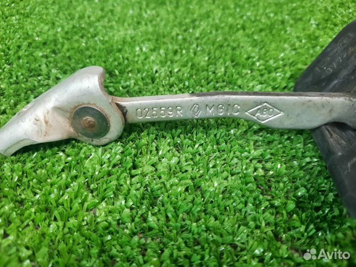 Ограничитель двери передний левый LADA X-Ray Cross