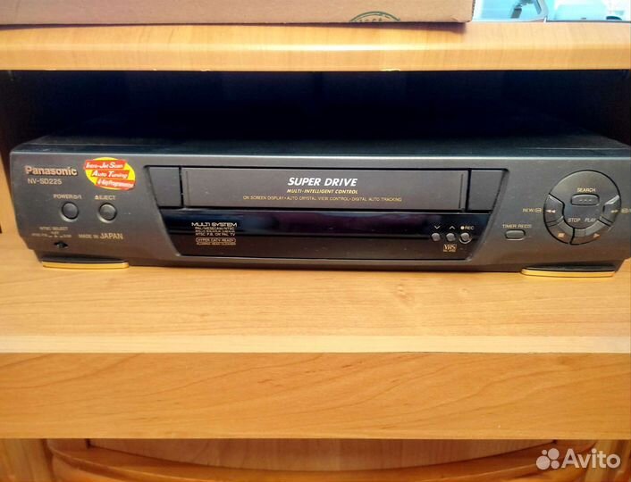 Видеомагнитофон panasonic