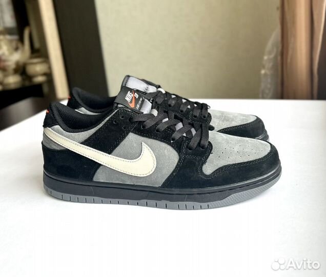 Nike SB dunk low pro