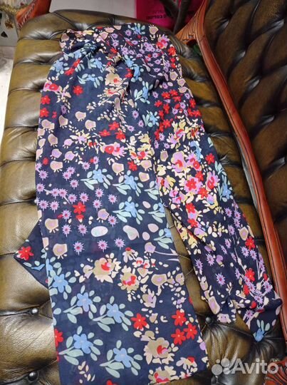 Палантин kenzo шелковый большой цветочный принт