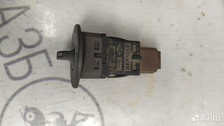 Выключатель подушки безопасности Renault Megane 2
