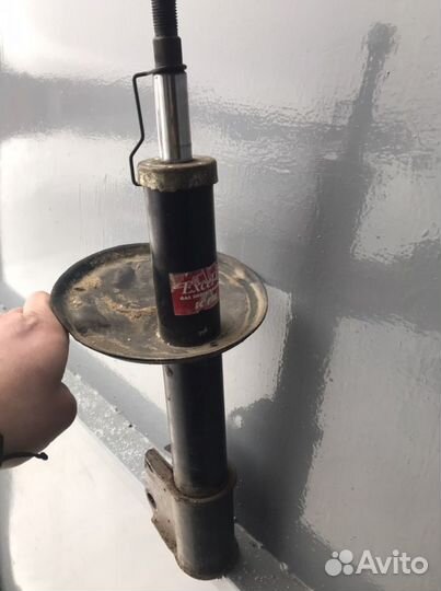 Стойка рено