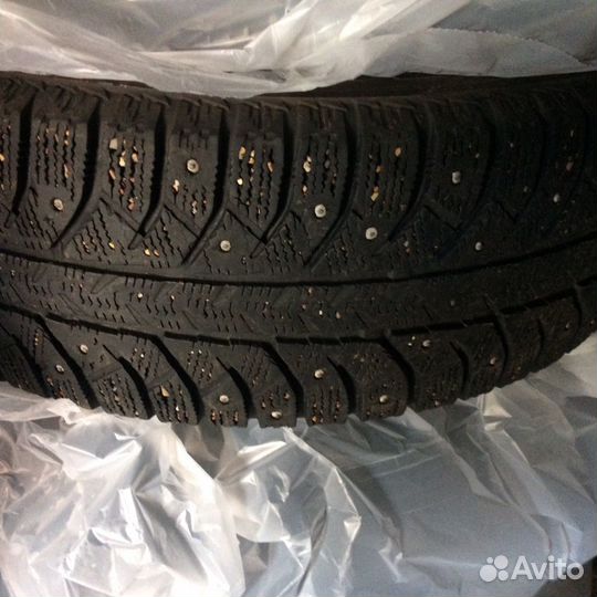 Bridgestone Blizzak LM005 DriveGuard 195/65 R15
