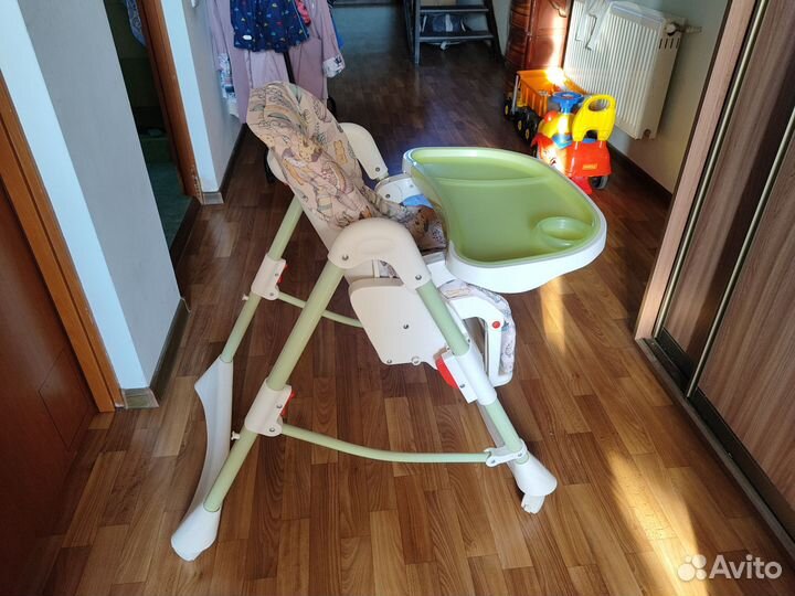 Стульчик для кормления happy baby