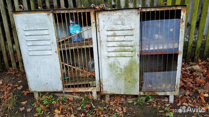 Клетки для хищников (можно для кроликов )