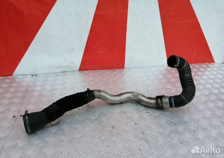 Патрубок интркулера Volvo XC60 2.0L turbo