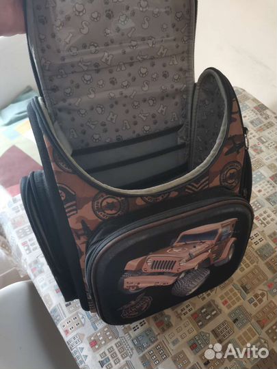 Школьный рюкзак