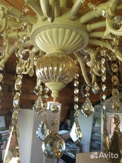 Люстра потолочная