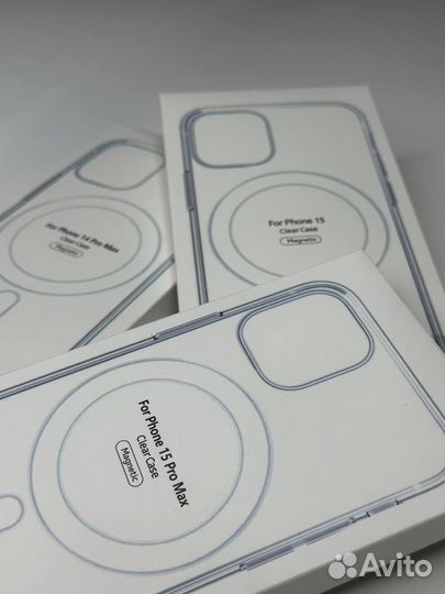 Чехол на iPhone прозрачный силиконовый с MagSafe