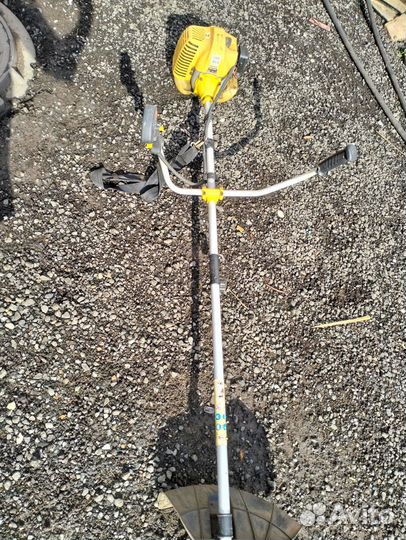 Триммер бензиновый Huter