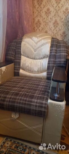 Диваны и кресло бу