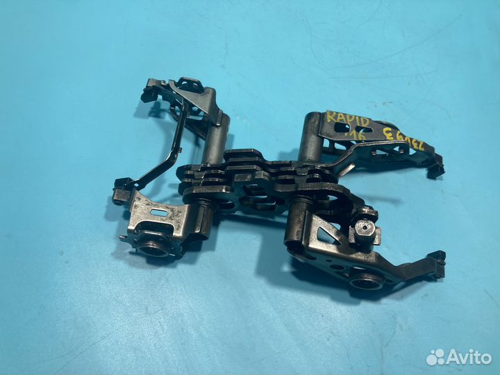 Вилки переключения передач МКПП для Skoda Rapid