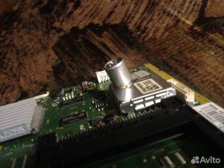 Запчасти для ЖК телевизора Panasonic TX-LR32X5