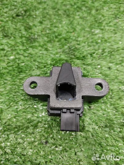 Датчик удара боковой Mercedes Benz ML W164 2007