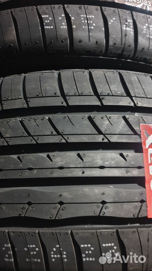 RoadX RXMotion U11 225/40 R18 92W