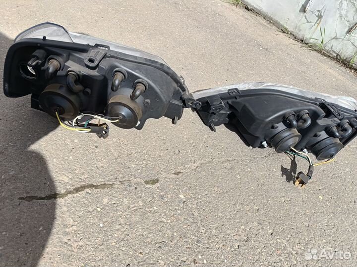 Фары Logan 1 (фаза 1) линза комплект новые