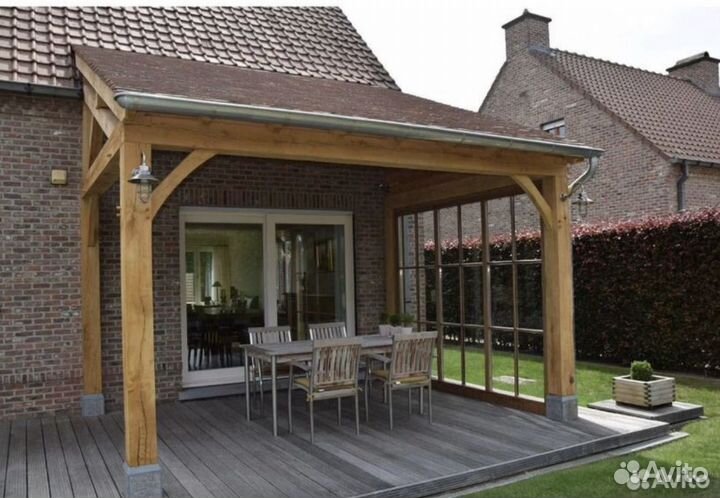 Строительная бригада пристройки террасы