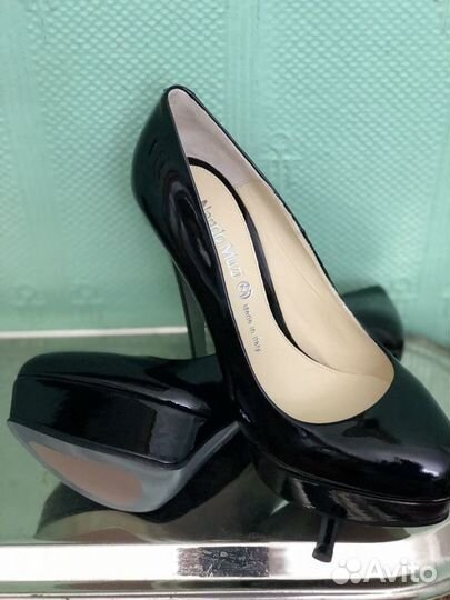 Туфли чёрные новые лакированные.«Nando Muzi