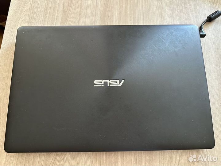 Ноутбук asus x550ze