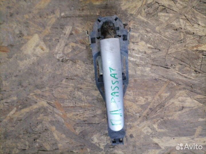 Ручка двери передняя левая Volkswagen Passat B5+