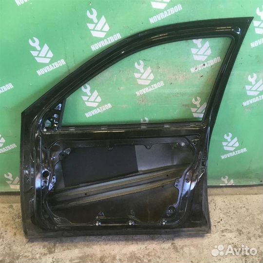 Дверь передняя правая Фольксваген Гольф 4 Бора