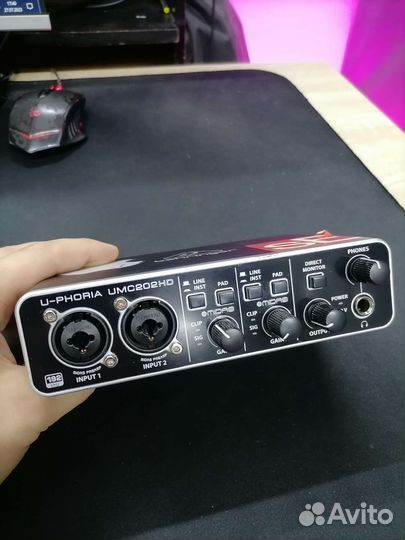 Звуковая карта behringer umc202hd