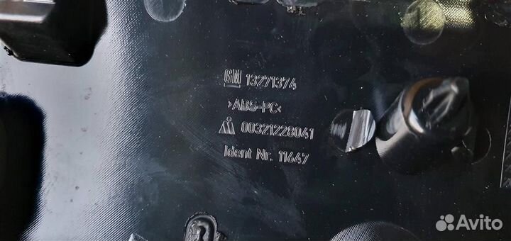 Накладка двери багажника Opel Astra J 2010-2017