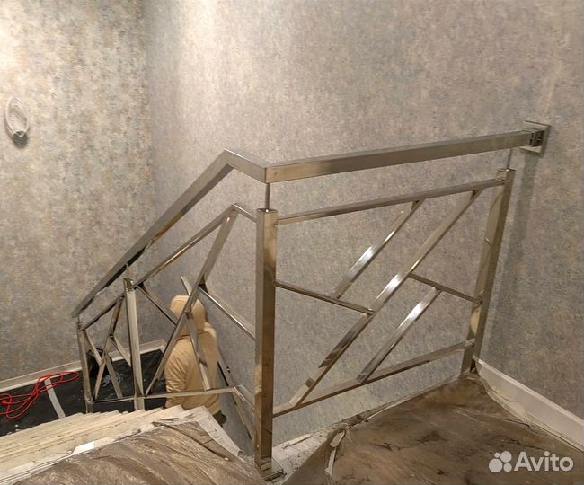 Перила, поручни, ограждения из нержавеющей стали