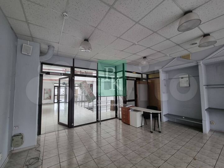 Помещение 47,2 м2 в ТЦ на Очаковцев