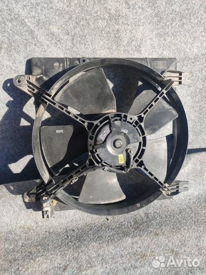 Вентилятор радиатора передний Skoda Fabia 1.2 2005