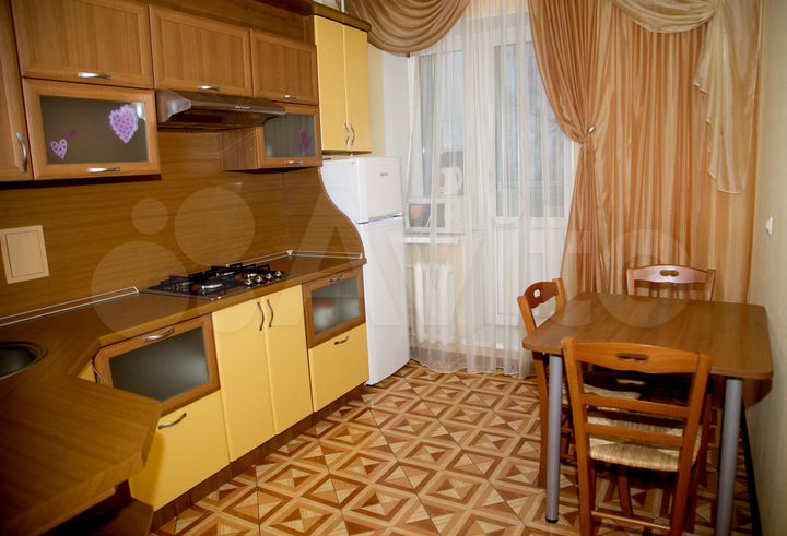 1-к. квартира, 40 м², 2/5 эт.