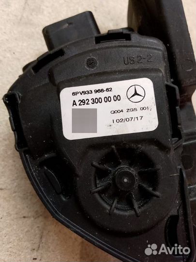 Педаль газа передняя Mercedes Gle166 W166 2016